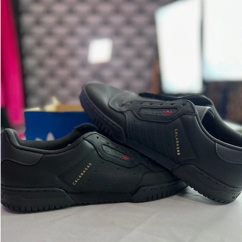 Adidas Calabasas Low EE9139 Black Calabasas‎ Sneakers Shoes Men Size 10.5